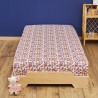 Drap housse Joséphine sur lit en bois