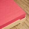 Zoom sur drap housse rose foncé