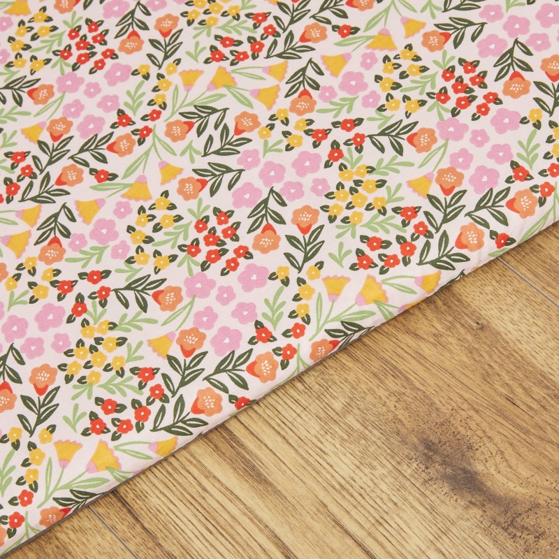 Zoom motifs tapis de parc Isaure