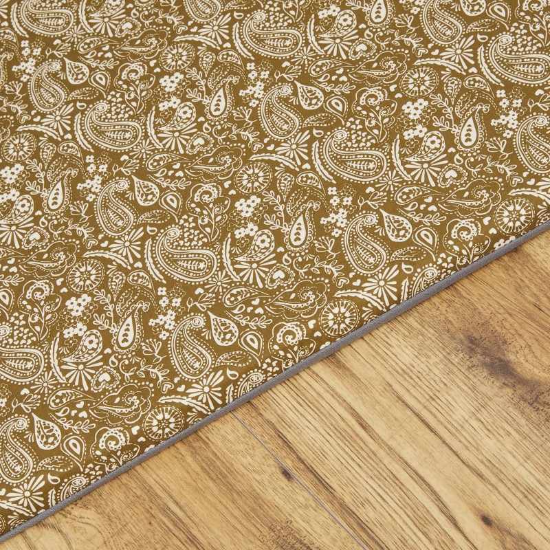 Zoom motifs tapis de parc Mathilde